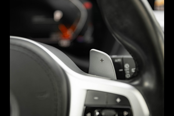 BMW X3 xDrive20i M-Sport - Pano - Trekhaak - Hifi - Adaptief LED BMW X3 xDrive20i M-Sport - Pano - Trekhaak - Hifi - Adaptief LED