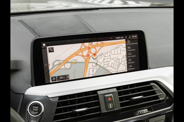 BMW X3 xDrive20i M-Sport - Pano - Trekhaak - Hifi - Adaptief LED BMW X3 xDrive20i M-Sport - Pano - Trekhaak - Hifi - Adaptief LED