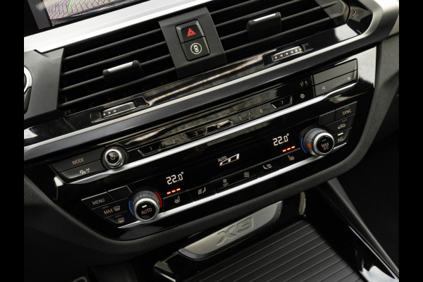 BMW X3 xDrive20i M-Sport - Pano - Trekhaak - Hifi - Adaptief LED BMW X3 xDrive20i M-Sport - Pano - Trekhaak - Hifi - Adaptief LED