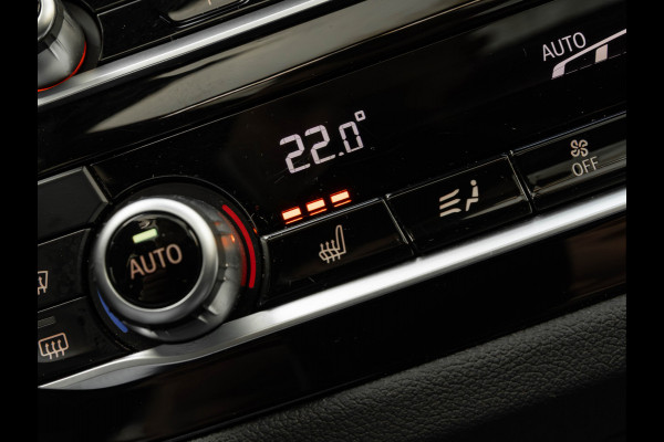 BMW X3 xDrive20i M-Sport - Pano - Trekhaak - Hifi - Adaptief LED BMW X3 xDrive20i M-Sport - Pano - Trekhaak - Hifi - Adaptief LED