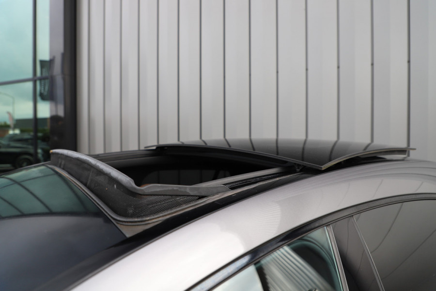 Mercedes-Benz CLA-Klasse Shooting Brake 200 AMG | 156PK | Pano | Keyles-go | Memory | Sfeerverlichting | Leder | Camera | Stoelverw. | Led | 2017. Mercedes-Benz CLA-Klasse Shooting Brake 200 AMG | 156PK | Pano | Keyles-go | Memory | Sfeerverlichting | Leder | Camera | Stoelverw. | Led | 2017.