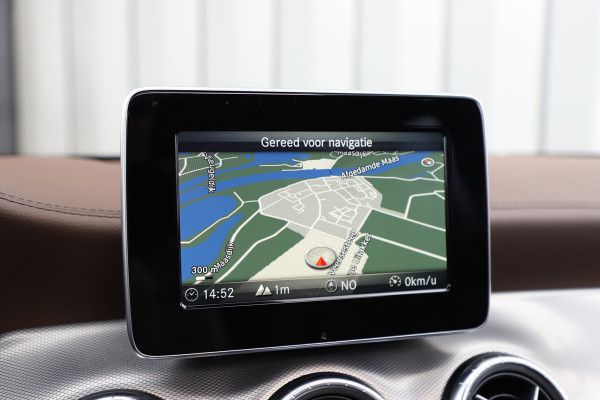 Mercedes-Benz CLA-Klasse Shooting Brake 200 AMG | 156PK | Pano | Keyles-go | Memory | Sfeerverlichting | Leder | Camera | Stoelverw. | Led | 2017. Mercedes-Benz CLA-Klasse Shooting Brake 200 AMG | 156PK | Pano | Keyles-go | Memory | Sfeerverlichting | Leder | Camera | Stoelverw. | Led | 2017.