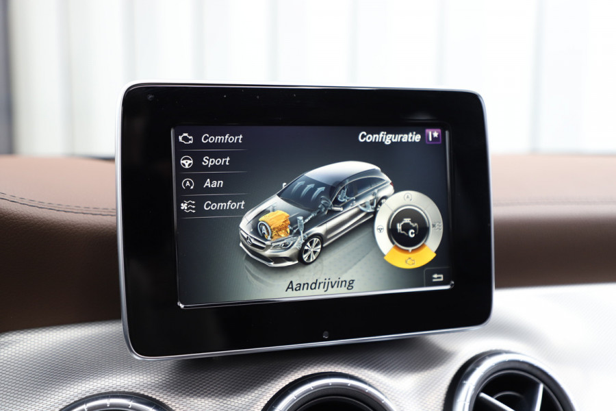 Mercedes-Benz CLA-Klasse Shooting Brake 200 AMG | 156PK | Pano | Keyles-go | Memory | Sfeerverlichting | Leder | Camera | Stoelverw. | Led | 2017. Mercedes-Benz CLA-Klasse Shooting Brake 200 AMG | 156PK | Pano | Keyles-go | Memory | Sfeerverlichting | Leder | Camera | Stoelverw. | Led | 2017.