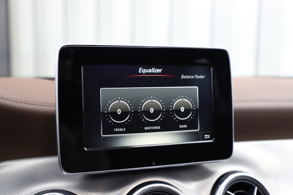 Mercedes-Benz CLA-Klasse Shooting Brake 200 AMG | 156PK | Pano | Keyles-go | Memory | Sfeerverlichting | Leder | Camera | Stoelverw. | Led | 2017. Mercedes-Benz CLA-Klasse Shooting Brake 200 AMG | 156PK | Pano | Keyles-go | Memory | Sfeerverlichting | Leder | Camera | Stoelverw. | Led | 2017.