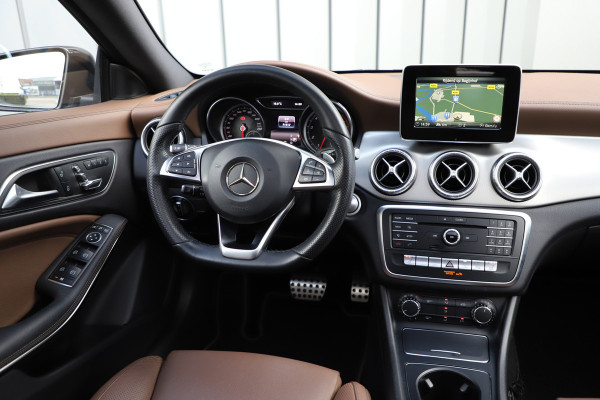Mercedes-Benz CLA-Klasse Shooting Brake 200 AMG | 156PK | Pano | Keyles-go | Memory | Sfeerverlichting | Leder | Camera | Stoelverw. | Led | 2017. Mercedes-Benz CLA-Klasse Shooting Brake 200 AMG | 156PK | Pano | Keyles-go | Memory | Sfeerverlichting | Leder | Camera | Stoelverw. | Led | 2017.