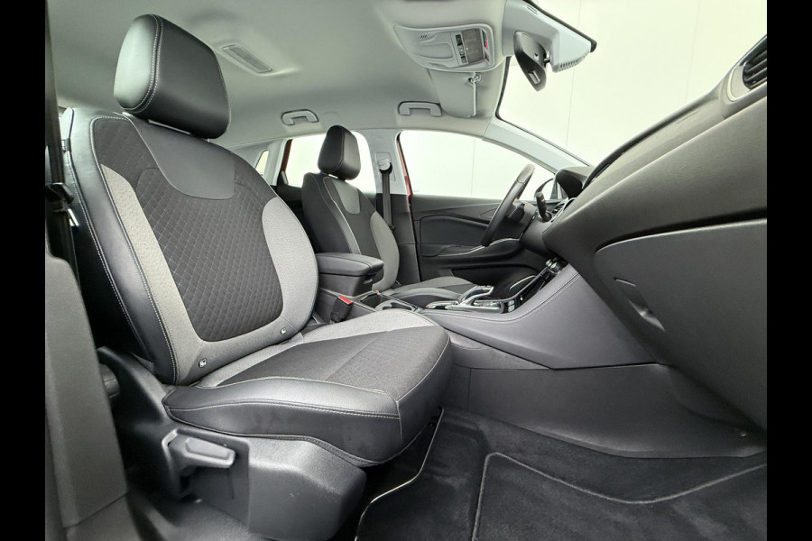 Opel Grandland X 1.6 Turbo Hybrid Business Edition STOELVERWARMING| STANDKACHEL| LANE-ASSIST| RIJKLAARPRIJS INCL. 12 MND BOVAG GARANTIE Opel Grandland X 1.6 Turbo Hybrid Business Edition STOELVERWARMING| STANDKACHEL| LANE-ASSIST| RIJKLAARPRIJS INCL. 12 MND BOVAG GARANTIE