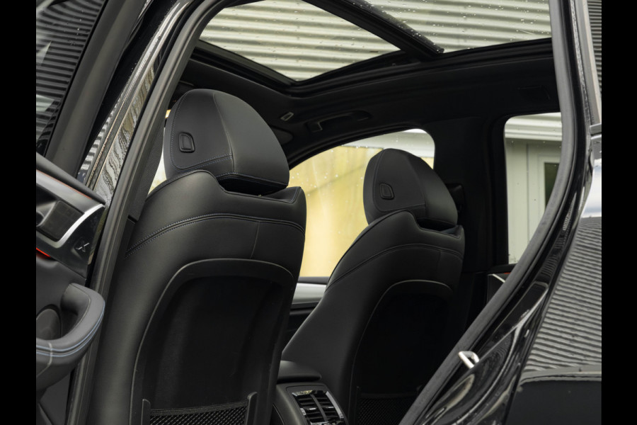 BMW X3 xDrive20i M-Sport - Pano - Trekhaak - Hifi - Adaptief LED BMW X3 xDrive20i M-Sport - Pano - Trekhaak - Hifi - Adaptief LED