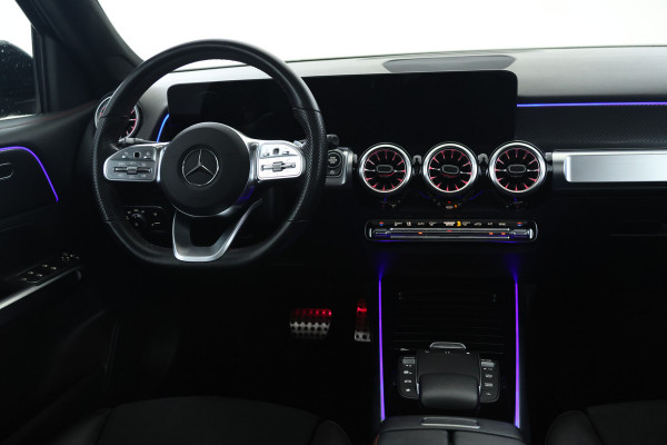 Mercedes-Benz Glb 180 AMG Line 7p. Automaat, 7 Persoons, Navigatie, etc. Mercedes-Benz Glb 180 AMG Line 7p. Automaat, 7 Persoons, Navigatie, etc.