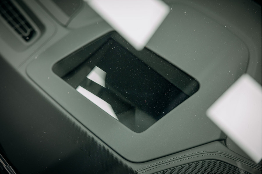 Audi RSQ8 4.0 TFSI RS Q8 quattro RSQ8 Urban!! Vossen HF5 24 inch, Akra, Full PPF Audi exclusief kleur Audi RSQ8 4.0 TFSI RS Q8 quattro RSQ8 Urban!! Vossen HF5 24 inch, Akra, Full PPF Audi exclusief kleur