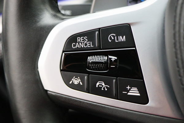 BMW 5 Serie 530e iPerformance High Executive M Sport Softclose, Camera, H&K, Head-Up, Apple Carplay, Trekhaak, Keyless