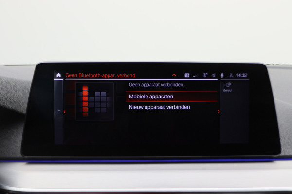 BMW 5 Serie 530e iPerformance High Executive M Sport Softclose, Camera, H&K, Head-Up, Apple Carplay, Trekhaak, Keyless