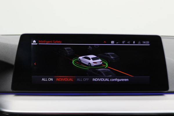 BMW 5 Serie 530e iPerformance High Executive M Sport Softclose, Camera, H&K, Head-Up, Apple Carplay, Trekhaak, Keyless