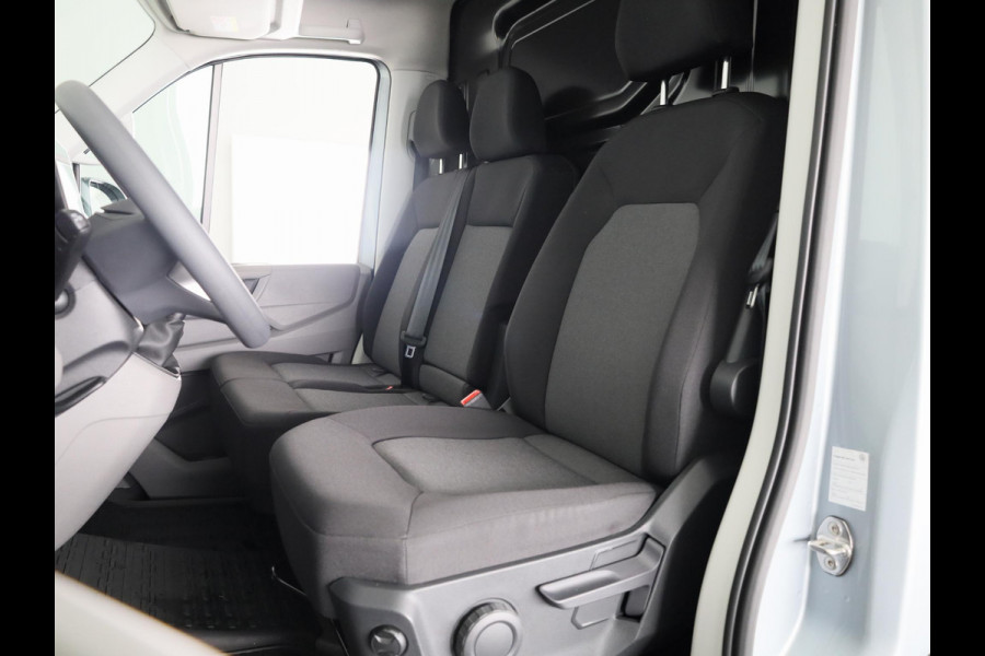 Volkswagen Crafter Trendline L3 2.0 TDI EU6 140 pk GVW 3.0T Zijschuifdeur links en rechts, Camera achter!!