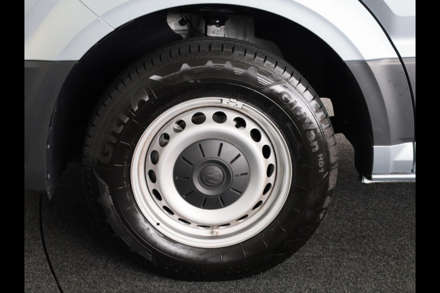 Volkswagen Crafter Trendline L3 2.0 TDI EU6 140 pk GVW 3.0T Zijschuifdeur links en rechts, Camera achter!!
