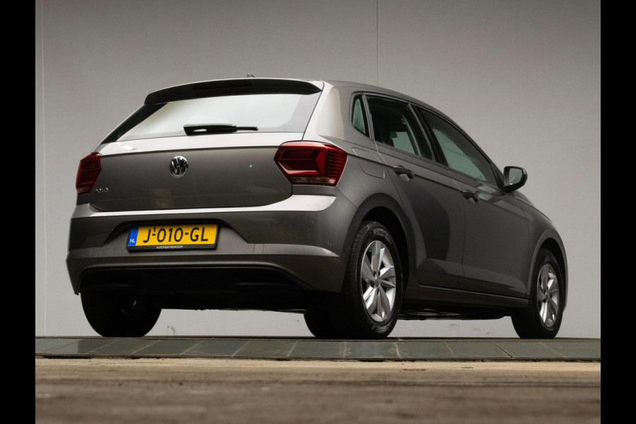 Volkswagen Polo 1.0 TSI Comfortline Sport (APPLE CARPLAY,NAVI,LED,CRUISE,CLIMATE,DAB,SPOILER,SPORTSTOELEN,LM VELGEN,NETTE STAAT)