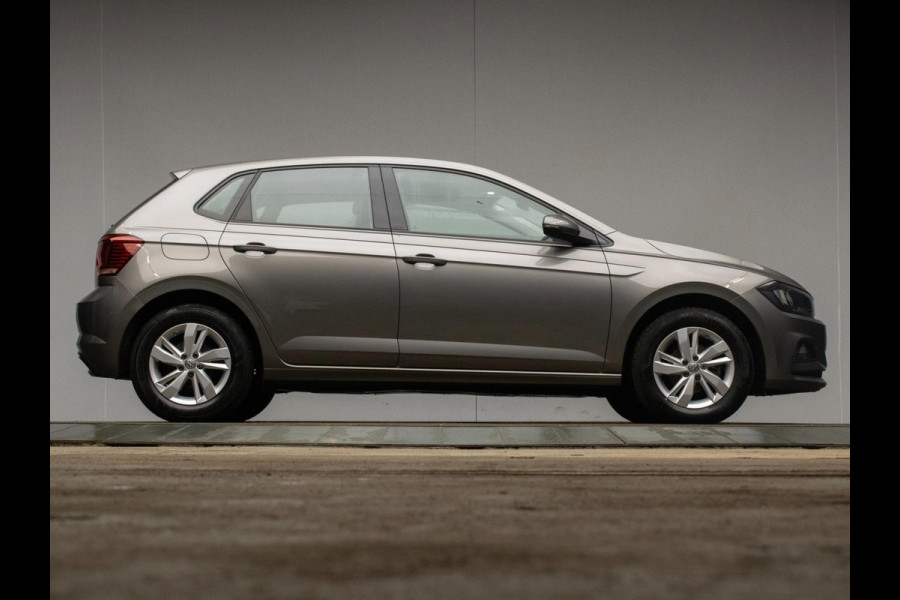 Volkswagen Polo 1.0 TSI Comfortline Sport (APPLE CARPLAY,NAVI,LED,CRUISE,CLIMATE,DAB,SPOILER,SPORTSTOELEN,LM VELGEN,NETTE STAAT)