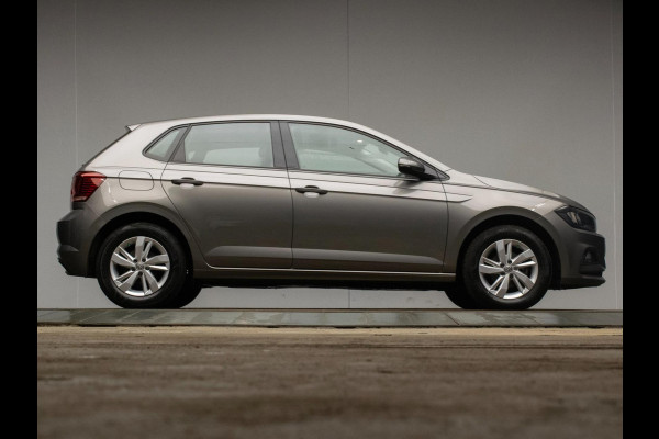 Volkswagen Polo 1.0 TSI Comfortline Sport (APPLE CARPLAY,NAVI,LED,CRUISE,CLIMATE,DAB,SPOILER,SPORTSTOELEN,LM VELGEN,NETTE STAAT)