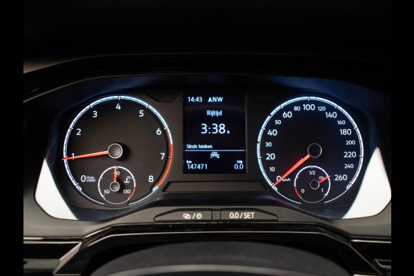 Volkswagen Polo 1.0 TSI Comfortline Sport (APPLE CARPLAY,NAVI,LED,CRUISE,CLIMATE,DAB,SPOILER,SPORTSTOELEN,LM VELGEN,NETTE STAAT)