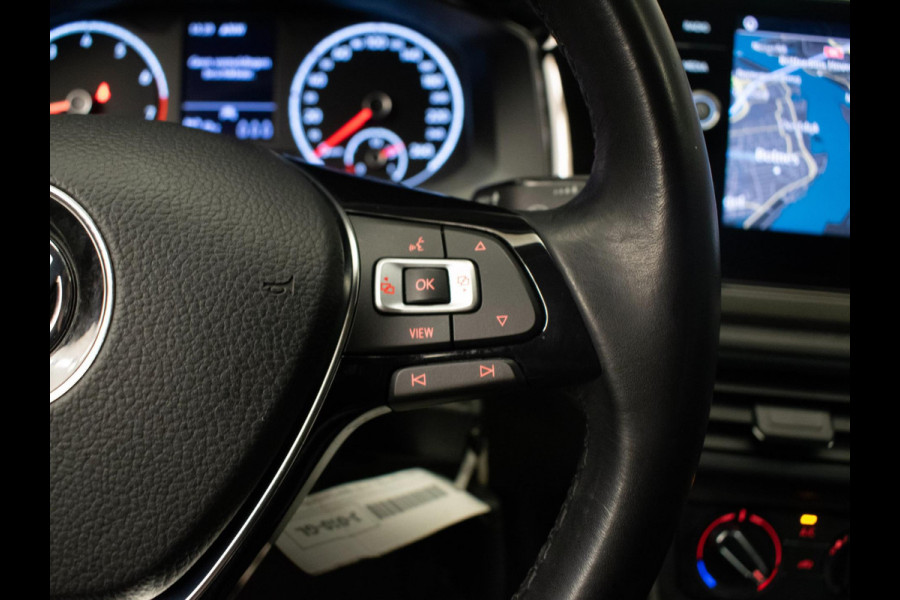 Volkswagen Polo 1.0 TSI Comfortline Sport (APPLE CARPLAY,NAVI,LED,CRUISE,CLIMATE,DAB,SPOILER,SPORTSTOELEN,LM VELGEN,NETTE STAAT)