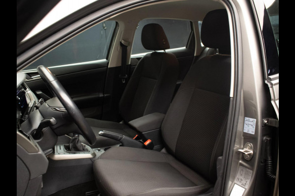 Volkswagen Polo 1.0 TSI Comfortline Sport (APPLE CARPLAY,NAVI,LED,CRUISE,CLIMATE,DAB,SPOILER,SPORTSTOELEN,LM VELGEN,NETTE STAAT)