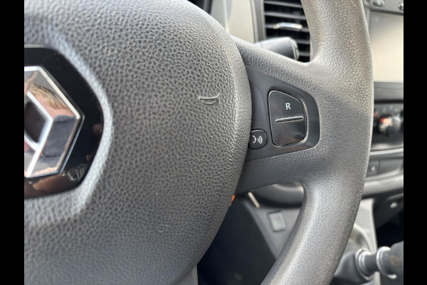 Renault Trafic 1.6 dCi L2H1*NAVI*CRUISE*HAAK*A/C*IMPERIAAL*TEL*3P Renault Trafic 1.6 dCi L2H1*NAVI*CRUISE*HAAK*A/C*IMPERIAAL*TEL*3P