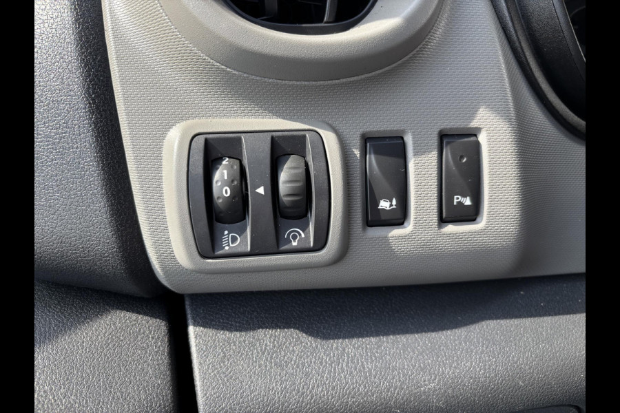 Renault Trafic 1.6 dCi L2H1*NAVI*CRUISE*HAAK*A/C*IMPERIAAL*TEL*3P Renault Trafic 1.6 dCi L2H1*NAVI*CRUISE*HAAK*A/C*IMPERIAAL*TEL*3P