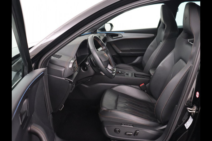 CUPRA Leon 2.0 TSI | 300pk | Panoramadak | Leder | Stoelverwarming | Carplay | Camera | Adaptive cruise | Navigatie | 19'' | Sfeerverlichting | Memory | Keyless | Sportstoelen