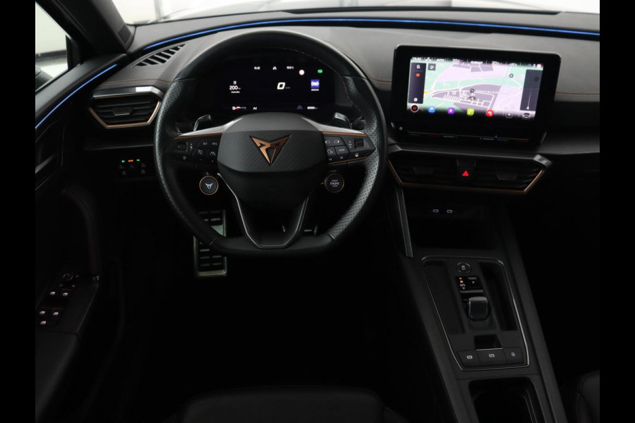 CUPRA Leon 2.0 TSI | 300pk | Panoramadak | Leder | Stoelverwarming | Carplay | Camera | Adaptive cruise | Navigatie | 19'' | Sfeerverlichting | Memory | Keyless | Sportstoelen