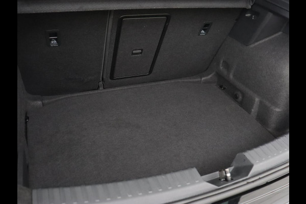CUPRA Leon 2.0 TSI | 300pk | Panoramadak | Leder | Stoelverwarming | Carplay | Camera | Adaptive cruise | Navigatie | 19'' | Sfeerverlichting | Memory | Keyless | Sportstoelen