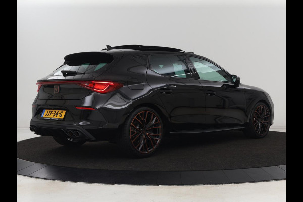 CUPRA Leon 2.0 TSI | 300pk | Panoramadak | Leder | Stoelverwarming | Carplay | Camera | Adaptive cruise | Navigatie | 19'' | Sfeerverlichting | Memory | Keyless | Sportstoelen