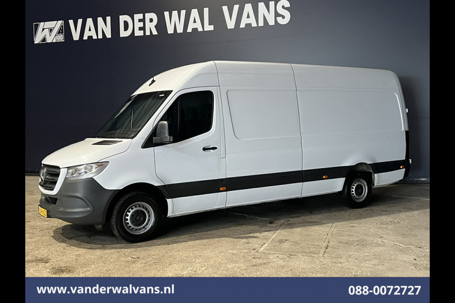 Mercedes-Benz Sprinter 317 CDI 170pk 3500kg Trekhaak L3H2 Euro6 Airco | Camera | Apple Carplay | Cruisecontrol Chauffeursstoel, Stoelverwarming, Bijrijdersbank, Android auto Mercedes-Benz Sprinter 317 CDI 170pk 3500kg Trekhaak L3H2 Euro6 Airco | Camera | Apple Carplay | Cruisecontrol Chauffeursstoel, Stoelverwarming, Bijrijdersbank, Android auto