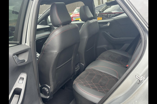 Ford Puma ST-line X 155PK BOMVOL!!| WINTERPACK VERW. VOORRUIT | ELEK. PANORAMDAK| B&O | ELEK. ACHTERKLEP| 360 CAM| STOEL + STUUR VERW. | Ford Puma ST-line X 155PK BOMVOL!!| WINTERPACK VERW. VOORRUIT | ELEK. PANORAMDAK| B&O | ELEK. ACHTERKLEP| 360 CAM| STOEL + STUUR VERW. |