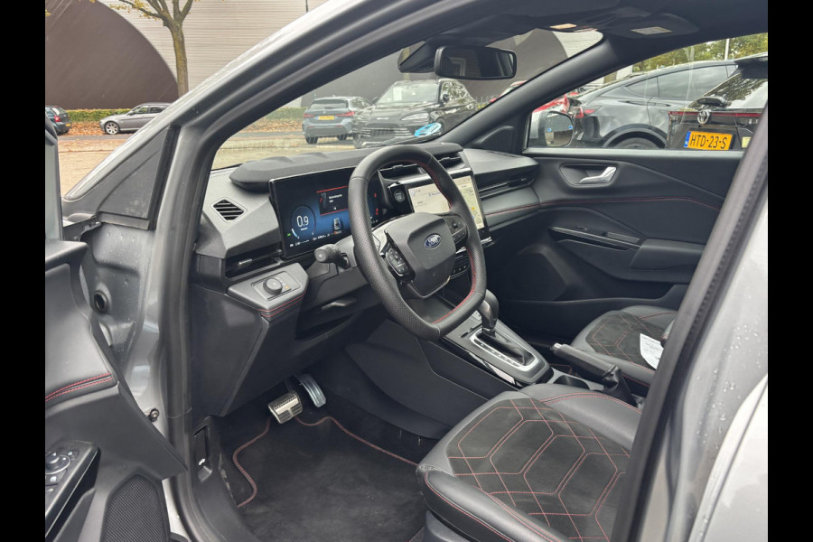 Ford Puma ST-line X 155PK BOMVOL!!| WINTERPACK VERW. VOORRUIT | ELEK. PANORAMDAK| B&O | ELEK. ACHTERKLEP| 360 CAM| STOEL + STUUR VERW. | Ford Puma ST-line X 155PK BOMVOL!!| WINTERPACK VERW. VOORRUIT | ELEK. PANORAMDAK| B&O | ELEK. ACHTERKLEP| 360 CAM| STOEL + STUUR VERW. |