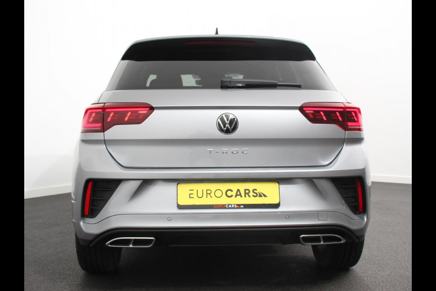 Volkswagen T-Roc 1.5 TSI 150pk Automaat R-Line Digitale Cockpit Climate Control Camera Navigatie Apple Carplay/Android Auto Lichtmetalen Velgen Parkeer sensoren Dab Led Adaptive Cruise Control Volkswagen T-Roc 1.5 TSI 150pk Automaat R-Line Digitale Cockpit Climate Control Camera Navigatie Apple Carplay/Android Auto Lichtmetalen Velgen Parkeer sensoren Dab Led Adaptive Cruise Control