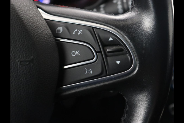 Renault Mégane 1.3 TCe Bose | Automaat | Trekhaak | Camera | Carplay | Navigatie | Park Assist | Climate control | BOSE Sound | Keyless | Half leder | Cruise control | Dodehoek detectie Renault Mégane 1.3 TCe Bose | Automaat | Trekhaak | Camera | Carplay | Navigatie | Park Assist | Climate control | BOSE Sound | Keyless | Half leder | Cruise control | Dodehoek detectie