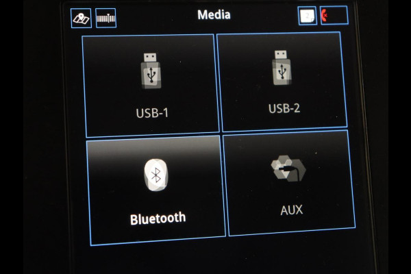 Renault Mégane 1.3 TCe Bose | Automaat | Trekhaak | Camera | Carplay | Navigatie | Park Assist | Climate control | BOSE Sound | Keyless | Half leder | Cruise control | Dodehoek detectie Renault Mégane 1.3 TCe Bose | Automaat | Trekhaak | Camera | Carplay | Navigatie | Park Assist | Climate control | BOSE Sound | Keyless | Half leder | Cruise control | Dodehoek detectie