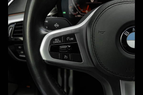 BMW 5 Serie 520i M-Sport - Comfortzetels - Camera - Hifi - Adaptief LED BMW 5 Serie 520i M-Sport - Comfortzetels - Camera - Hifi - Adaptief LED