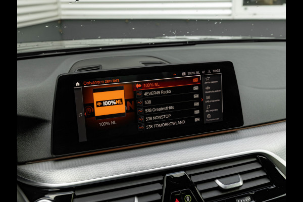 BMW 5 Serie 520i M-Sport - Comfortzetels - Camera - Hifi - Adaptief LED BMW 5 Serie 520i M-Sport - Comfortzetels - Camera - Hifi - Adaptief LED