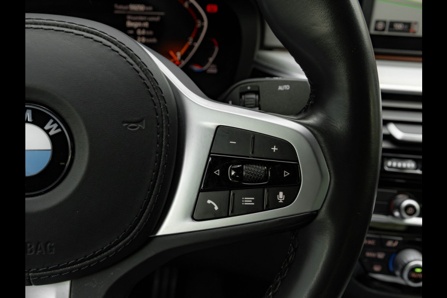 BMW 5 Serie 520i M-Sport - Comfortzetels - Camera - Hifi - Adaptief LED BMW 5 Serie 520i M-Sport - Comfortzetels - Camera - Hifi - Adaptief LED