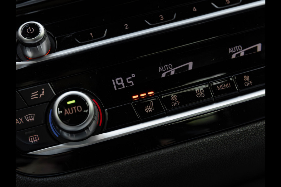 BMW 5 Serie 520i M-Sport - Comfortzetels - Camera - Hifi - Adaptief LED BMW 5 Serie 520i M-Sport - Comfortzetels - Camera - Hifi - Adaptief LED