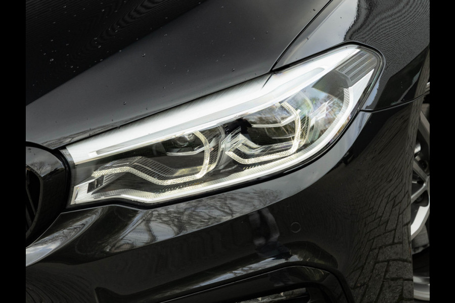 BMW 5 Serie 520i M-Sport - Comfortzetels - Camera - Hifi - Adaptief LED BMW 5 Serie 520i M-Sport - Comfortzetels - Camera - Hifi - Adaptief LED