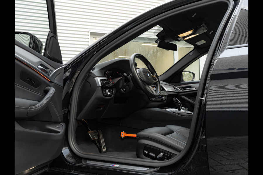 BMW 5 Serie 520i M-Sport - Comfortzetels - Camera - Hifi - Adaptief LED BMW 5 Serie 520i M-Sport - Comfortzetels - Camera - Hifi - Adaptief LED