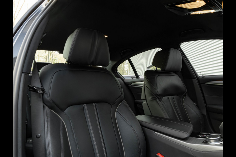 BMW 5 Serie 520i M-Sport - Comfortzetels - Camera - Hifi - Adaptief LED BMW 5 Serie 520i M-Sport - Comfortzetels - Camera - Hifi - Adaptief LED