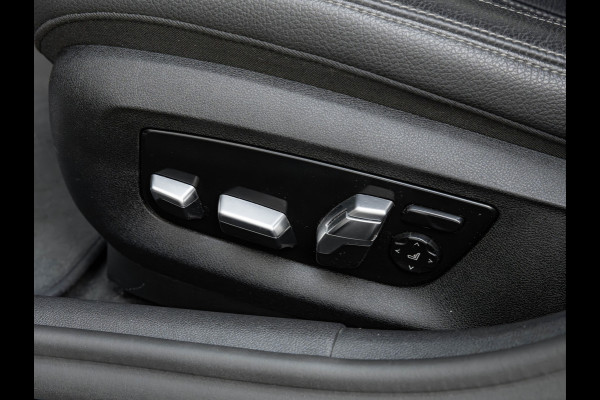 BMW 5 Serie 520i M-Sport - Comfortzetels - Camera - Hifi - Adaptief LED BMW 5 Serie 520i M-Sport - Comfortzetels - Camera - Hifi - Adaptief LED