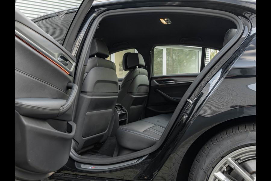 BMW 5 Serie 520i M-Sport - Comfortzetels - Camera - Hifi - Adaptief LED BMW 5 Serie 520i M-Sport - Comfortzetels - Camera - Hifi - Adaptief LED