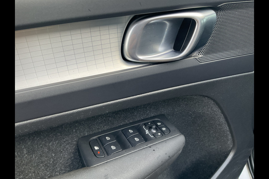 Volvo XC40 1.5 T5 262pk PHEV Twin Engine Inscription Leer Stoel/Stuurverw Carplay Led Voll.Onderhouden!