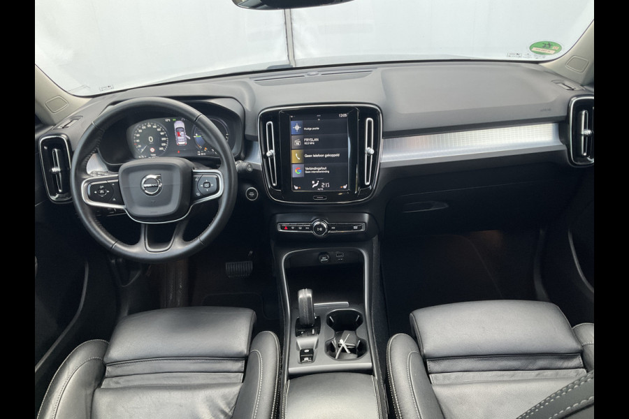 Volvo XC40 1.5 T5 262pk PHEV Twin Engine Inscription Leer Stoel/Stuurverw Carplay Led Voll.Onderhouden!