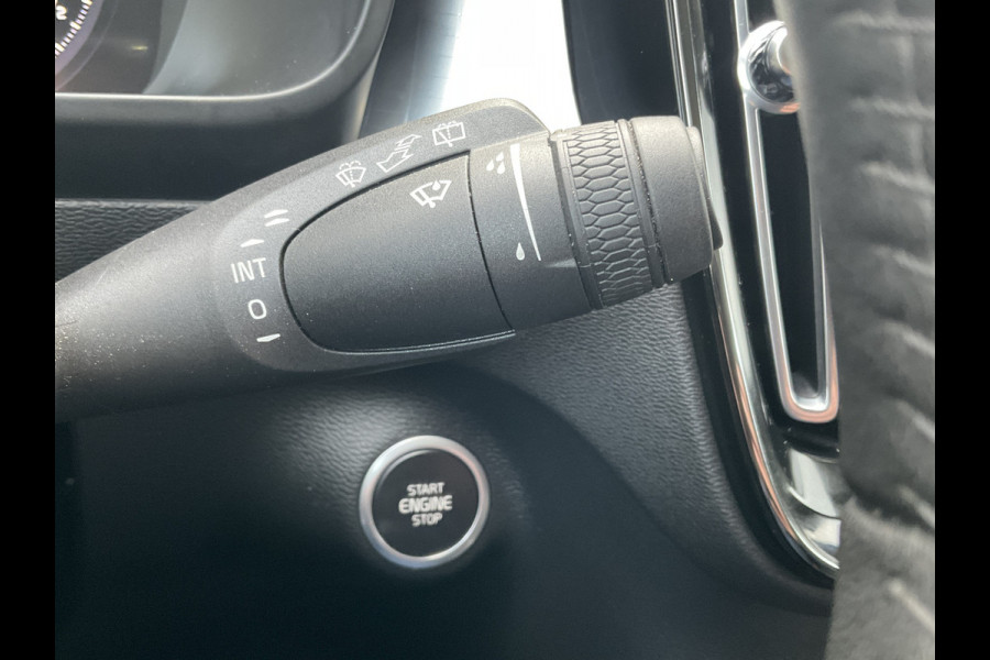Volvo XC40 1.5 T5 262pk PHEV Twin Engine Inscription Leer Stoel/Stuurverw Carplay Led Voll.Onderhouden!