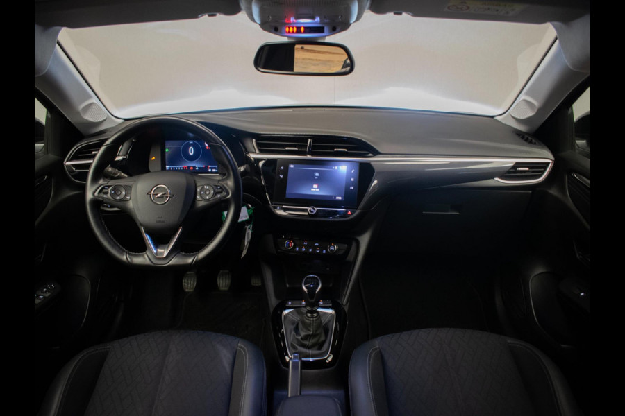 Opel Corsa 1.2 Elegance Sport (APPLE CARPLAY,NAVI,LEDER,DIGITAL COCKPIT,CAMERA,PDC,GETINT,LM VELGEN,NETTESTAAT) Opel Corsa 1.2 Elegance Sport (APPLE CARPLAY,NAVI,LEDER,DIGITAL COCKPIT,CAMERA,PDC,GETINT,LM VELGEN,NETTESTAAT)