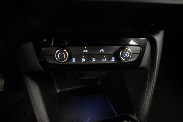 Opel Corsa 1.2 Elegance Sport (APPLE CARPLAY,NAVI,LEDER,DIGITAL COCKPIT,CAMERA,PDC,GETINT,LM VELGEN,NETTESTAAT) Opel Corsa 1.2 Elegance Sport (APPLE CARPLAY,NAVI,LEDER,DIGITAL COCKPIT,CAMERA,PDC,GETINT,LM VELGEN,NETTESTAAT)
